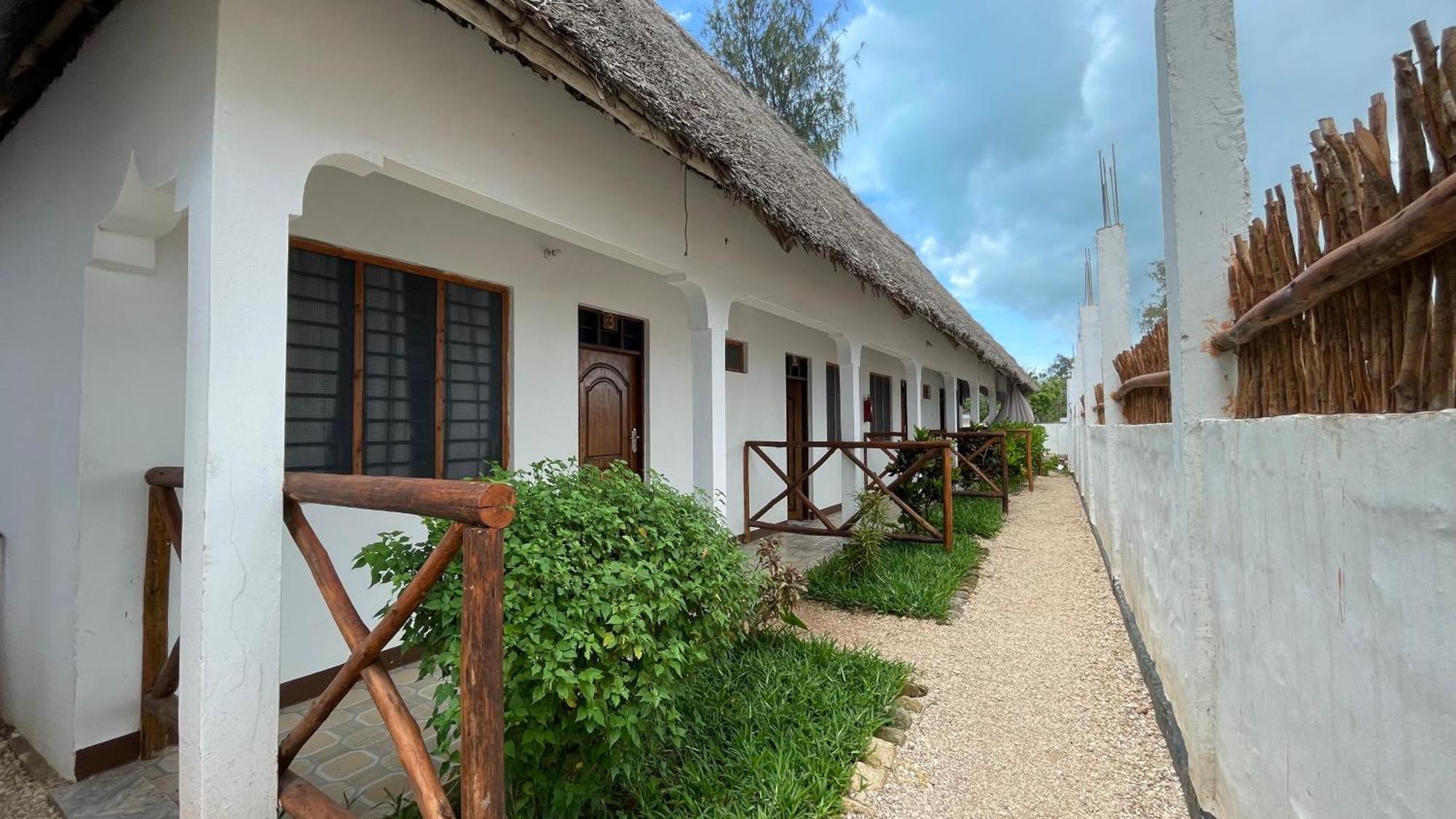 Aquarium Beach House Nungwi Exterior foto